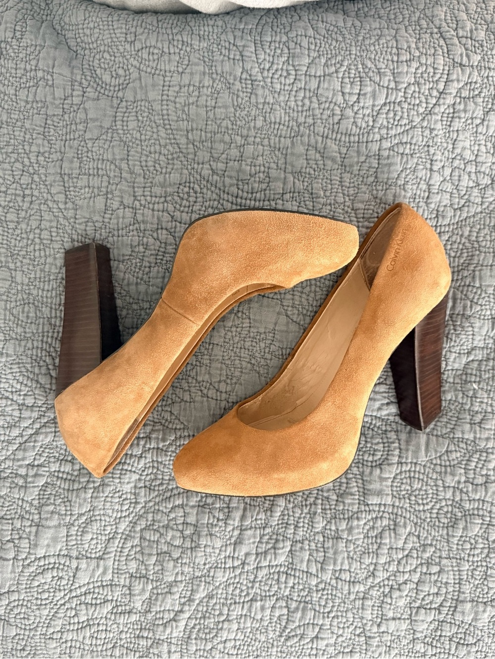 2010 Calvin Klein block heel